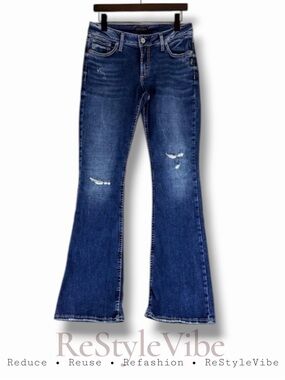 SILVER JEANS CO Women’s Size 28/L33 Denim Elyse Boot Style Stretch Mid Rise Fit